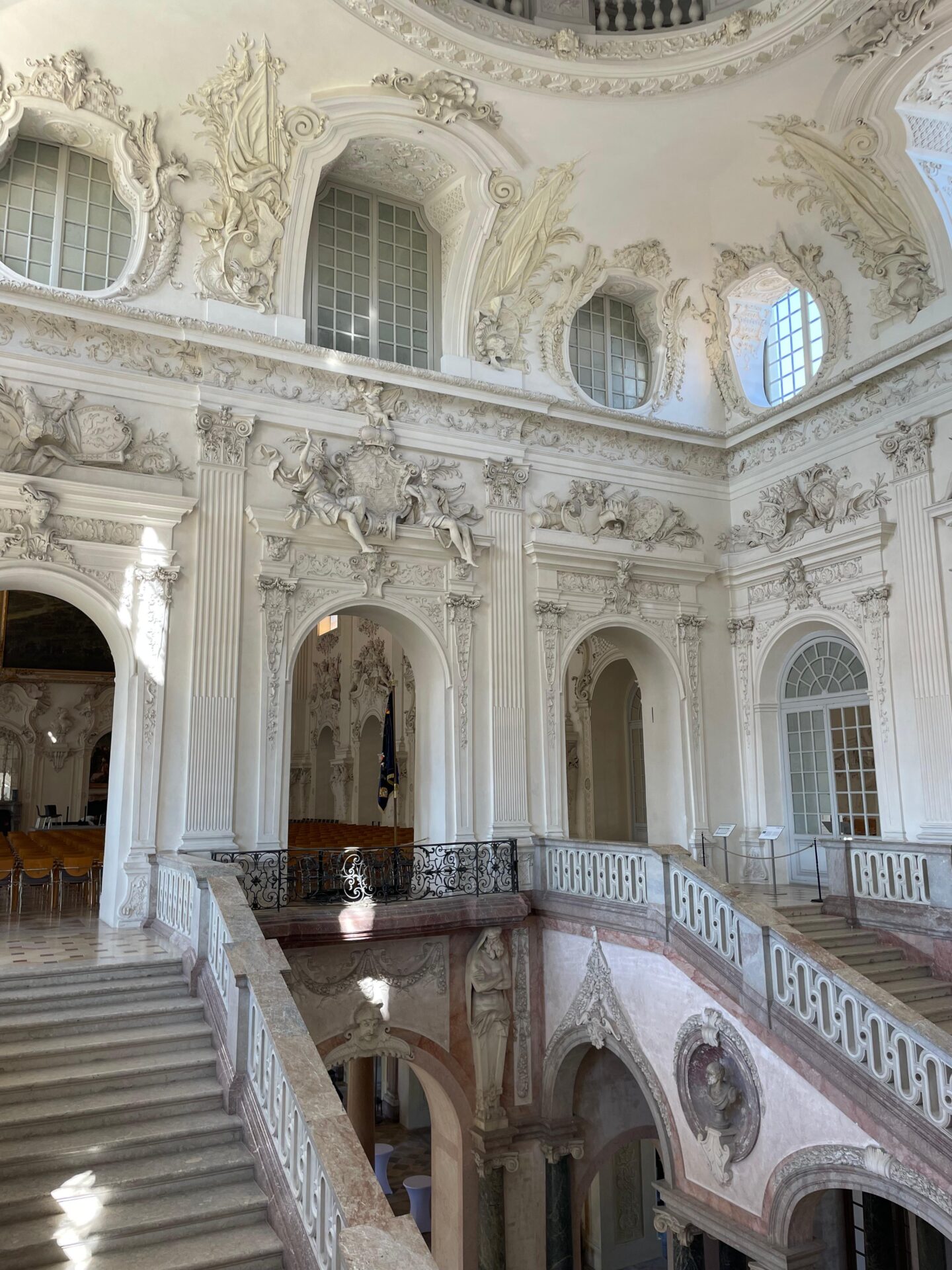 WhatsApp Image 2025-10-20 at 16.04.19